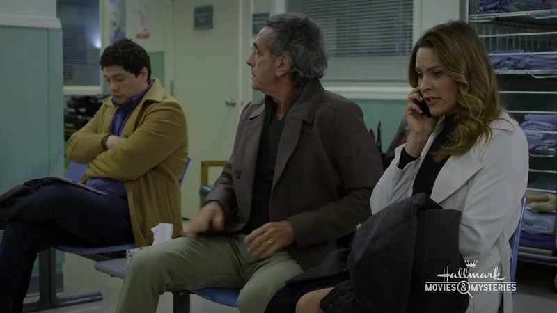 Are you a cop? - No, I'm, um... a friend