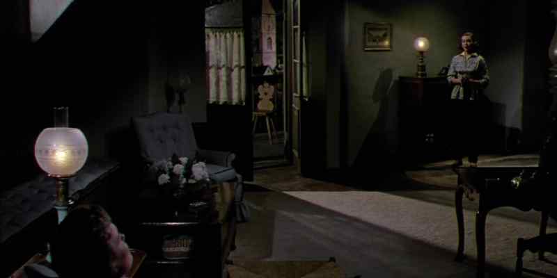 Are you all right? - Yes, dear. I-I'm all right