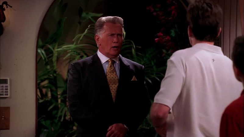 Are you Charlie Harper? -Yes, l am