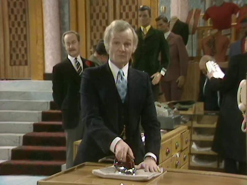 Are you free Mr Humphries