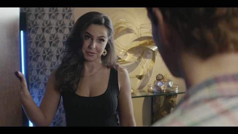 Are they here? - Gio knows better than to bring