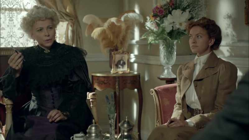 Are you in trouble, Santiago? - [CHUCKLES]