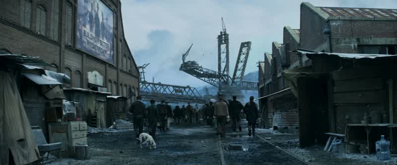 Are you coming to the train station?