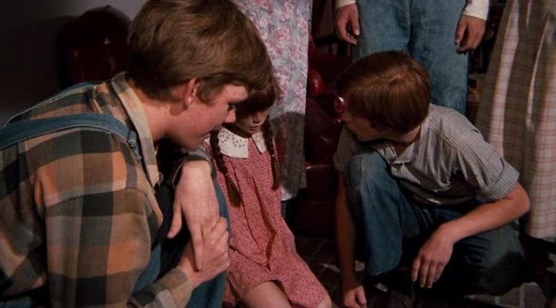 Aren't you gonna touch it, Elizabeth?