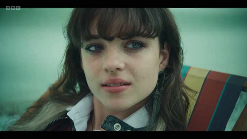 aren't you, Kitty? -My name's Caitlin