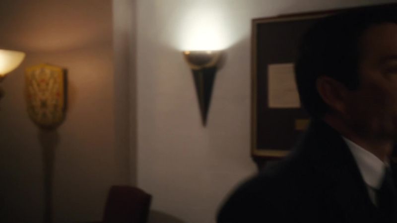 (aria playing)