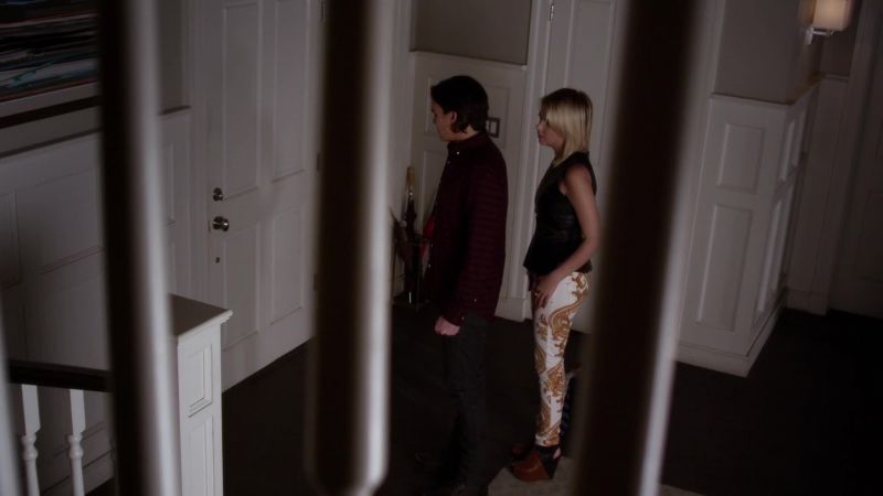 Aria: SHOULD I CALL THE POLICE?