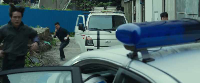 Arrest the brothers! We found Choi!