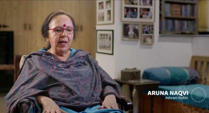ARUNA NAQVI Ashram Visitor