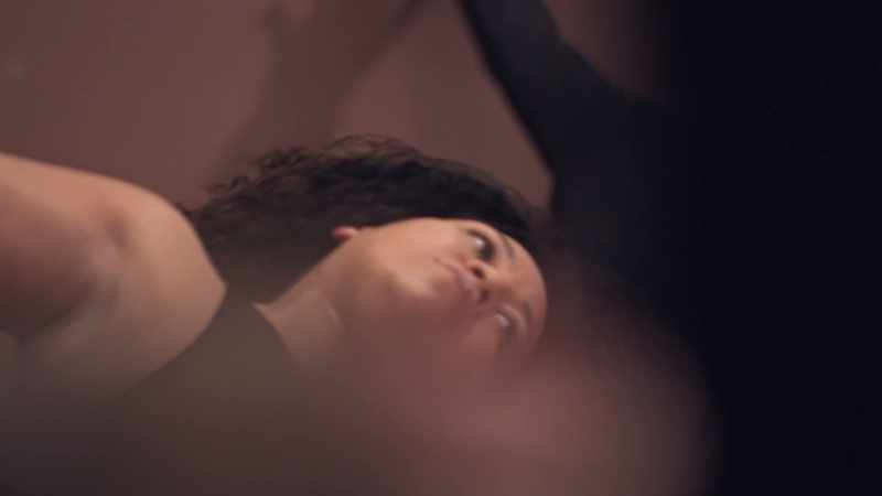As your head pulls your whole body to the left…