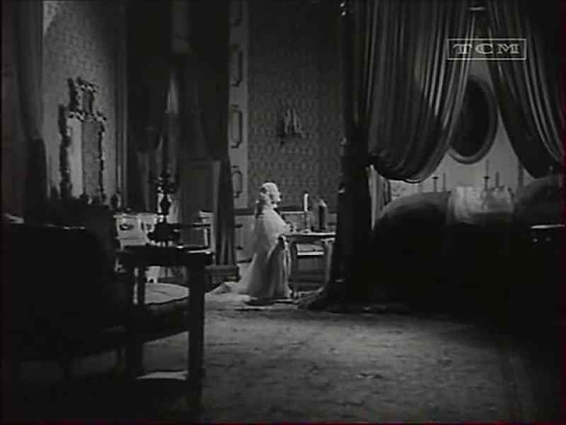At what hour will you leave for the baths, your Excellency? - Eight