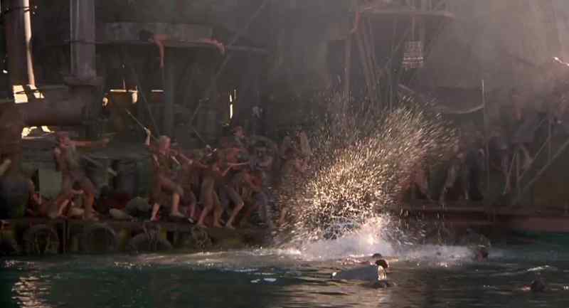 [Atollers Screaming]