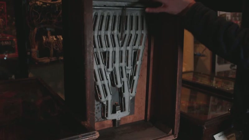 [audience cheering] - Yeah, this is like... this is better. Yeah
