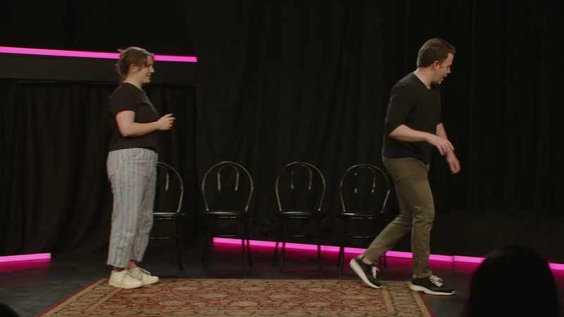 (audience laughing)