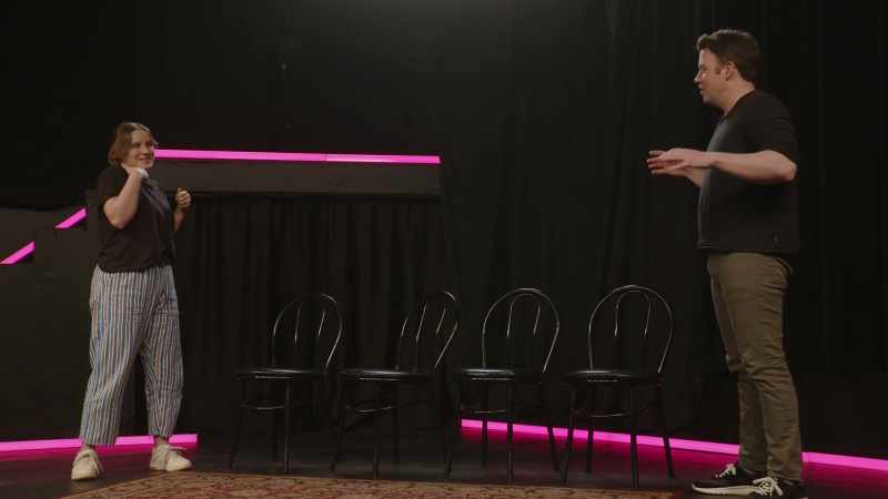 (audience laughing)