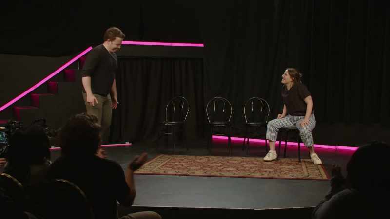 (audience laughing)