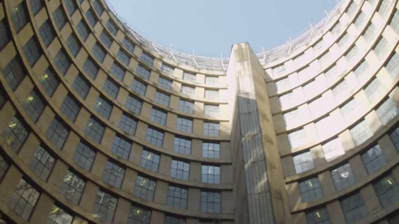 [Auerbach] The three-story penthouses