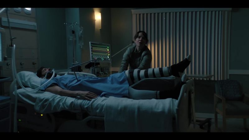Aunt Angela? - Emma. Come here