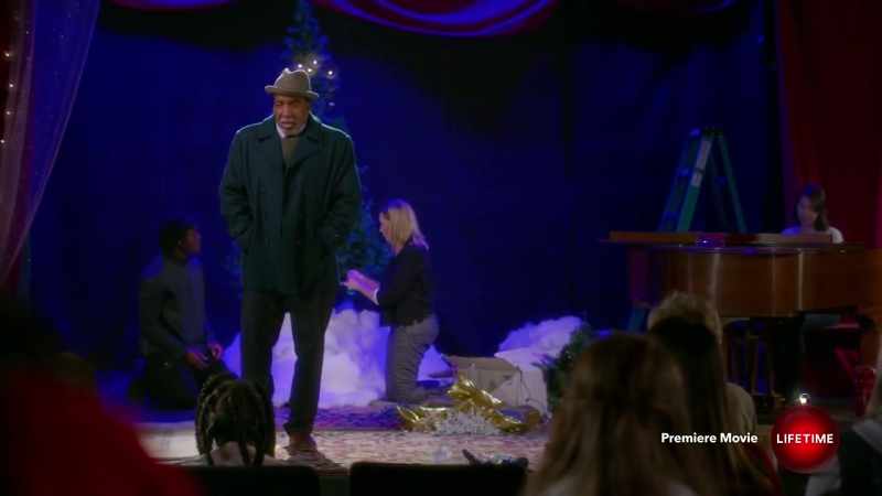 �� away in a manger ♪