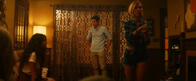 Awesome. -[Reegan] Cassie, will you just go upstairs
