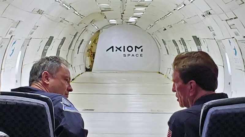 Axiom sælger pladserne til private astronauter