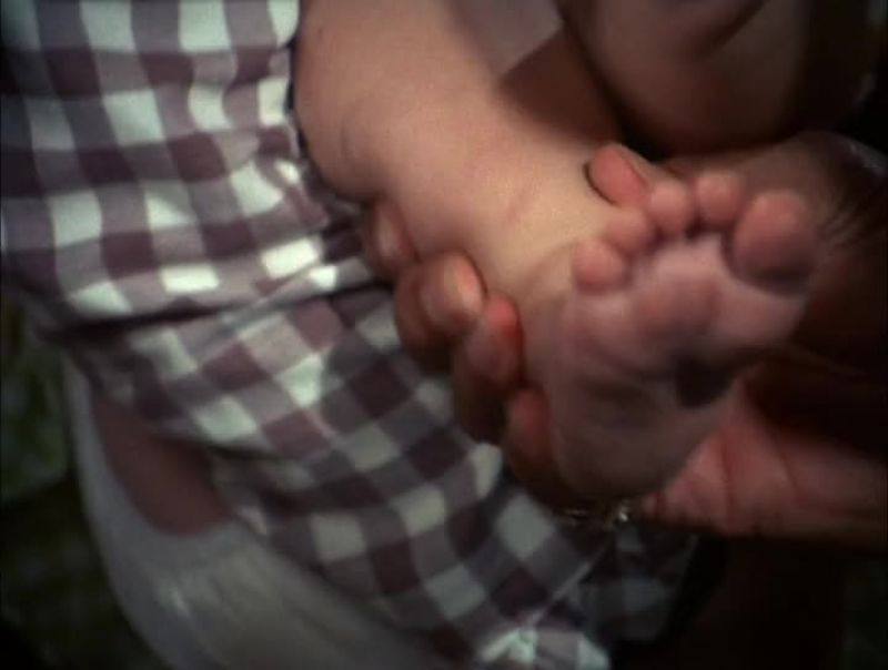 [ BABY FUSSING ]