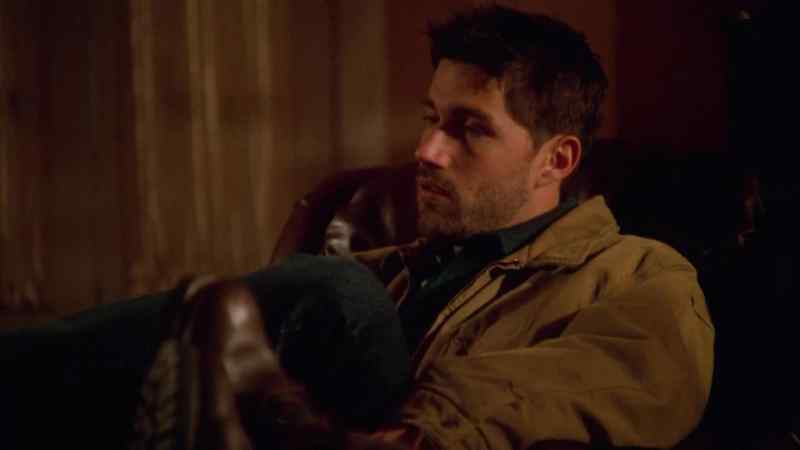 Bailey: HEY, MAN