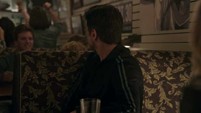 [bar patrons cheering, applauding]