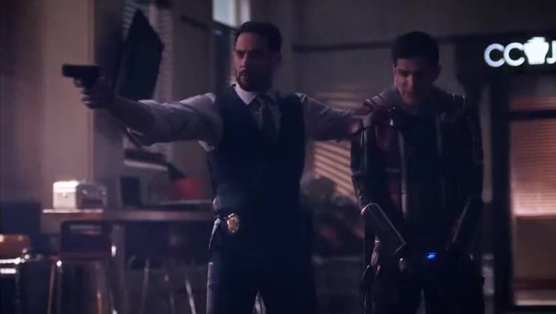 Barry, don't! - No!
