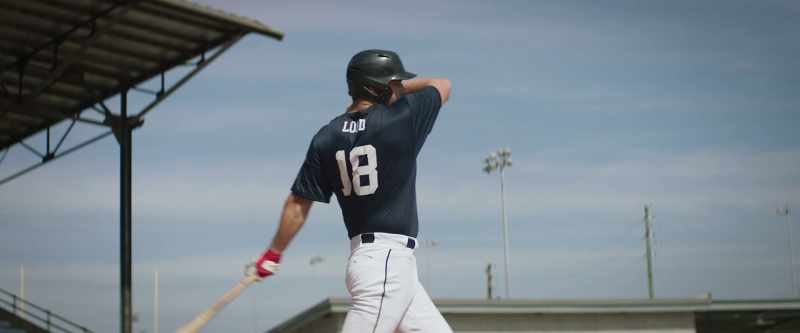 (baseball bat whacks) (crowd cheering)