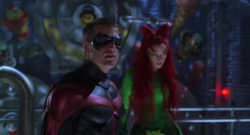 Batman Stop Don't kiss her