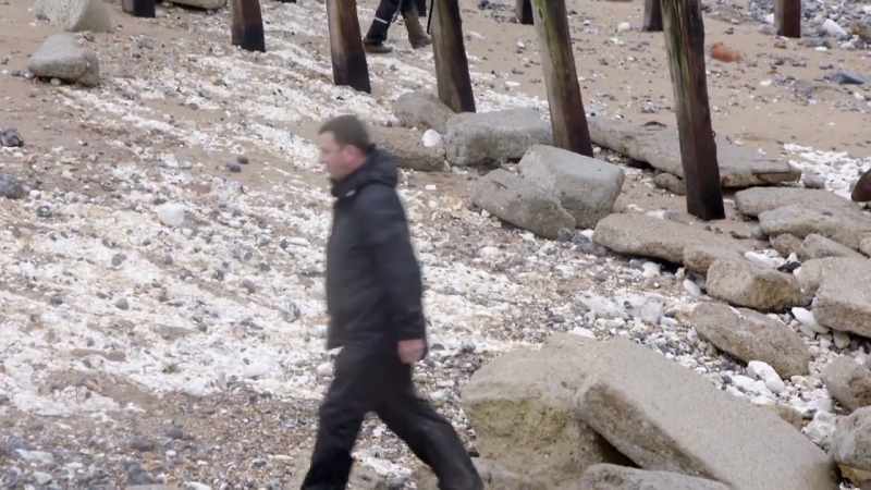Battlefield archeologist Peter Hibbs