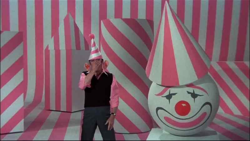�� BE A CLOWN ♪
