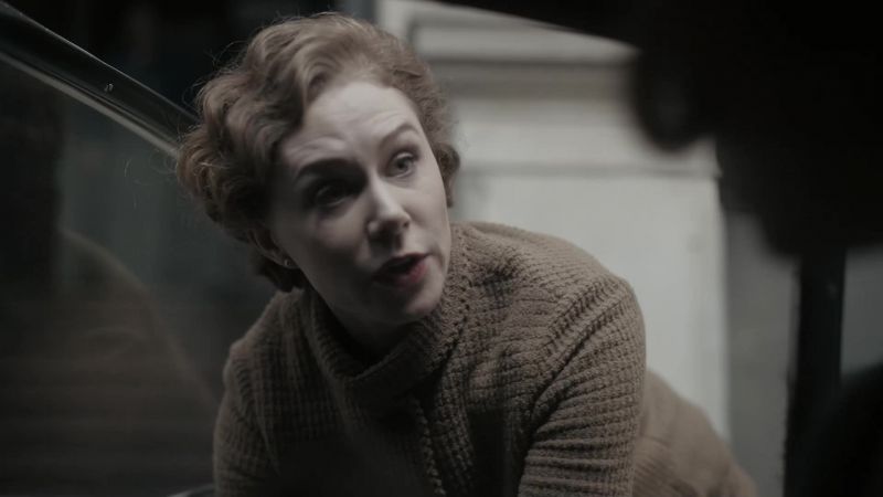 Be a good girl, Elizabeth