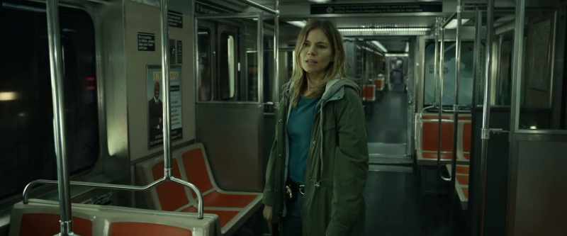 Be advised, we have shots fired on the 6 train