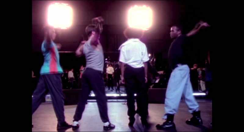 �� Be your baby tonight ♪