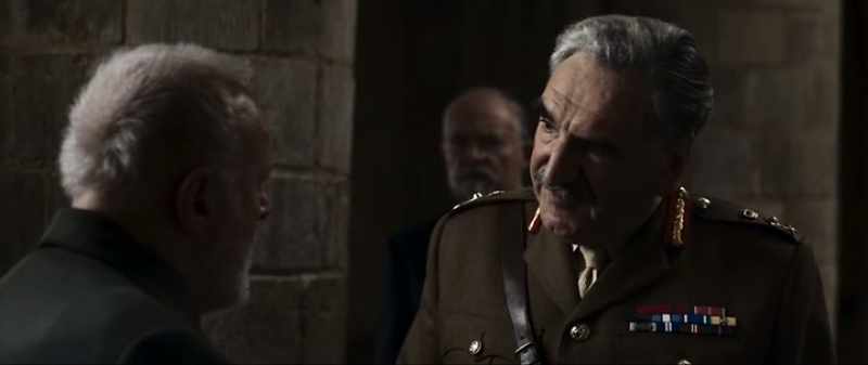 Be Kent unmannerly when Lear is mad?