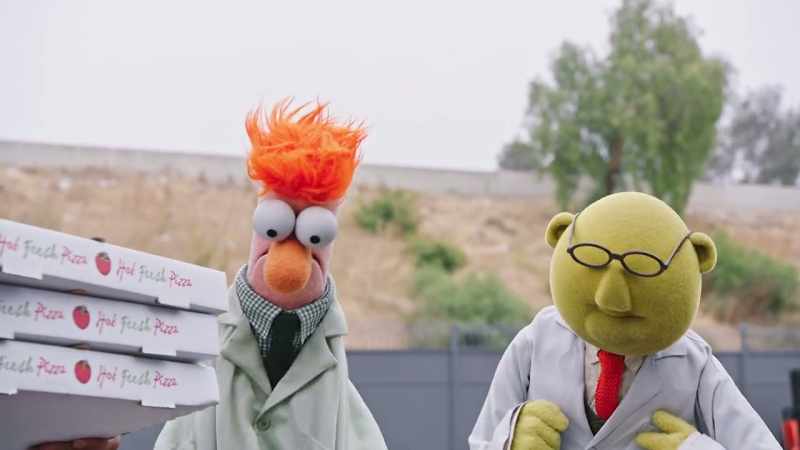 Beaky, add an extra gratuity for scientific observation