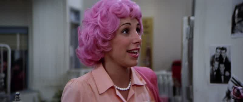 Beauty school sure wasn't what I thought it was gonna beOh nothing ever is
