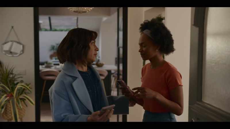 Because she thinks you're Uncle Frank. -Dementia. Hilarious