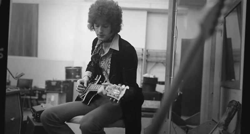 �� Because when you need my love ♪