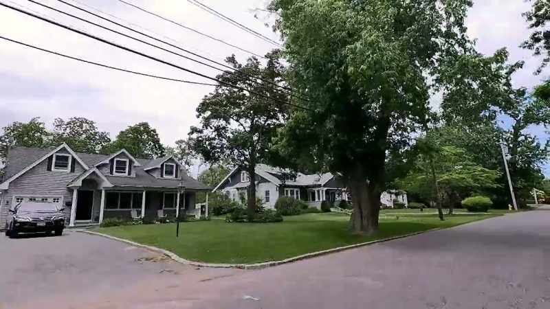 BECKIE-ANN: So, when I looked it up on Google Maps