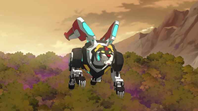 [beeping] -[Shiro] I'm detecting movement up ahead