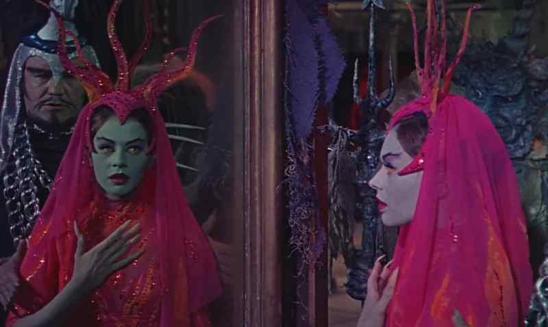 Behold yourself in the mirror