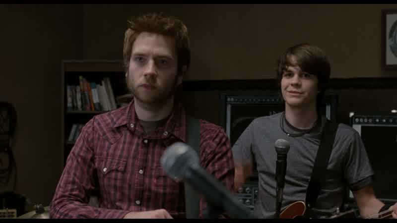 Believe it or not I actually dated Scott in high schoolOh got any embarrassing storiesYeah he's an idiot