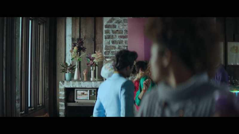 [bell chimes]
