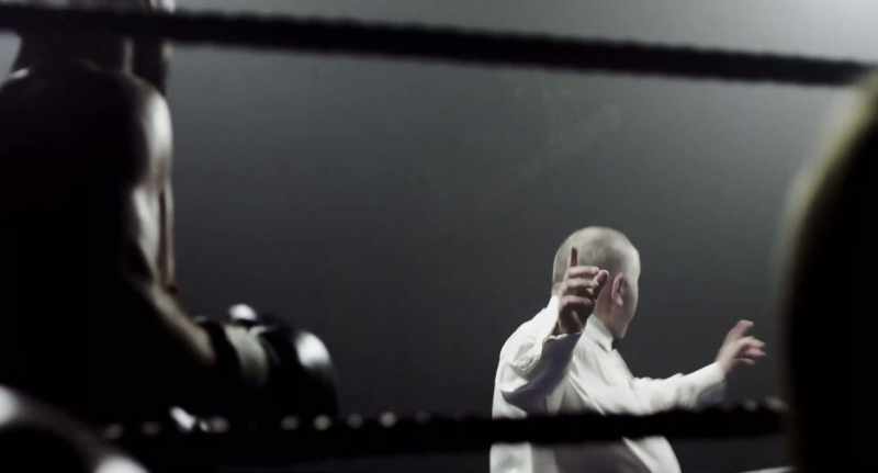 (bell rings)