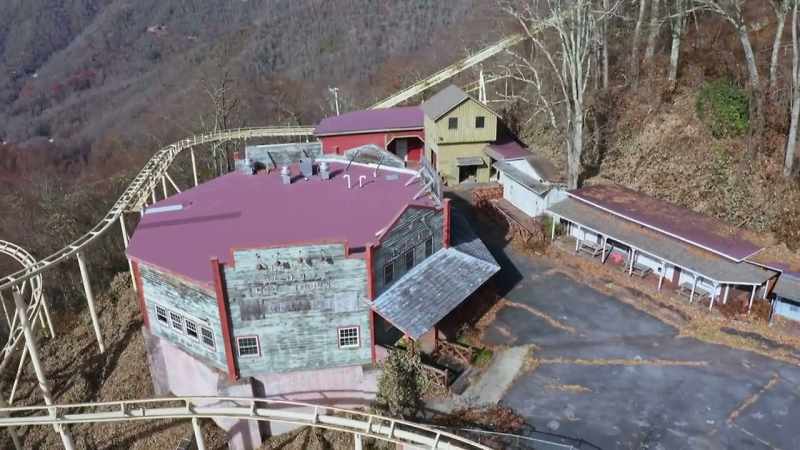[Bell] Visitor numbers continued to fall