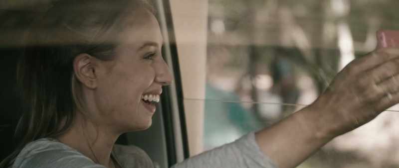 [Bella laughs]