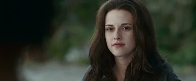 Bella, this is Leah Clearwater, Harry's daughter